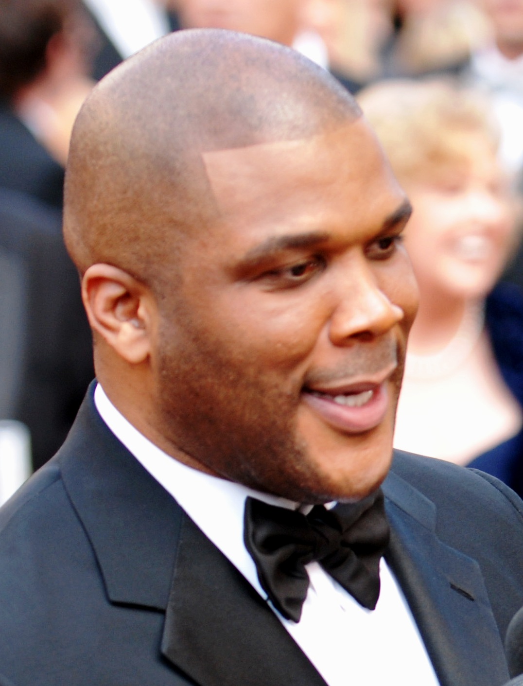 82nd Academy Awards2C Tyler Perry army mil 66455 2010 03 09 180359 28cropped29