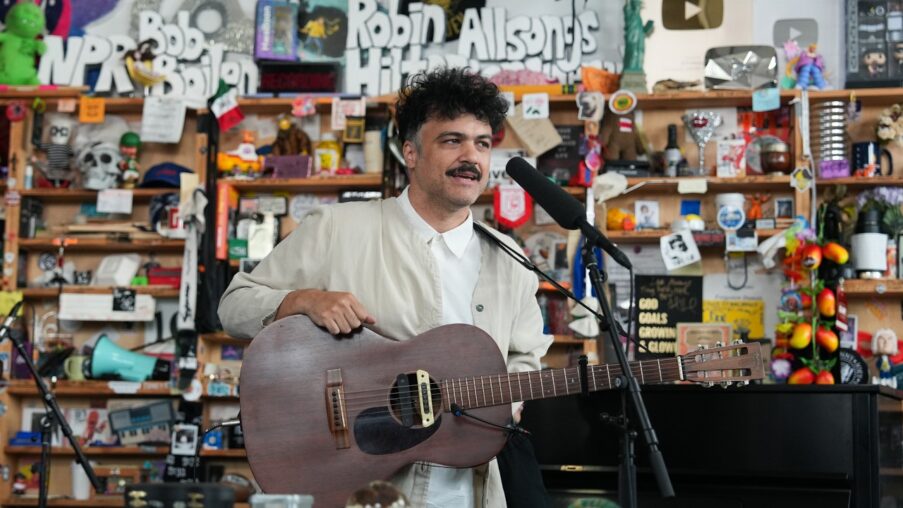alex ferreira tiny desk concert 7VWlDf