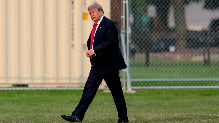 look at that trumps extreme forward lean sparks a frenzy as viewers speculate about what he may be trying to hide aSgII8