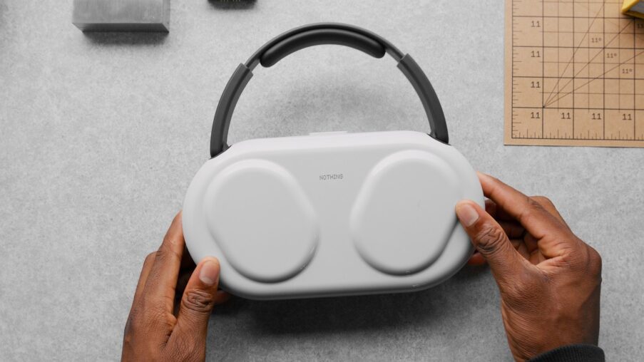 nothing headphone 1 pro they copied the wrong thing mjtPf4