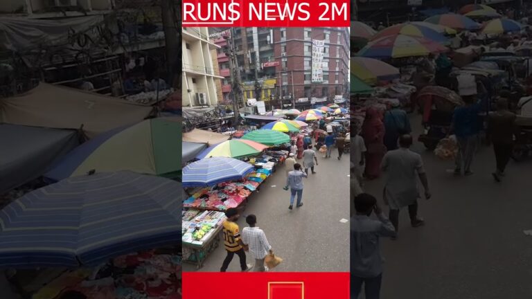 pedestrians have no room to walk due to hawkers and the space gets crowded again once the mayor N38WTq