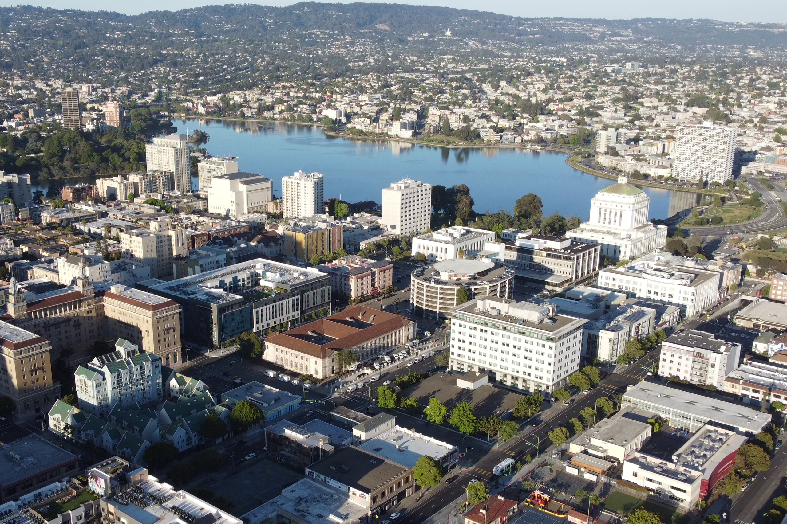 Oakland California Channel 1398 Lake Merritt 2022 06 16 scaled