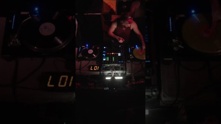 eris drew and octo octa as alchemical sisters in the mixmag lab electronicmusic dancemusic dj bv3Ept