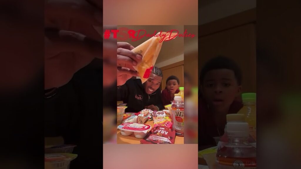 lil baby his kids try some goodies in japan KPHYSV