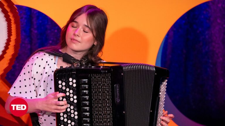the shape shifting sounds of the accordion maria telesheva ted QzVAA6